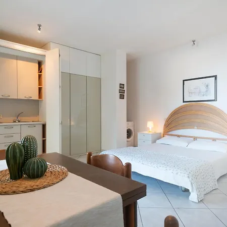 Apartamento 147 - Monolocale Con Terrazzo Al Fior Di Mare, Con Aria Condizionata E Posto Auto -spiaggia Gratis Al White Club Fino Al 3 Agosto *